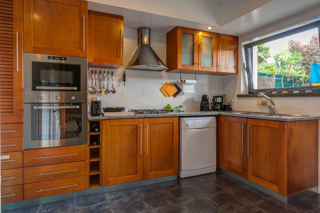 Epicenter Santacruz Apartment ลาโกอา ภายนอก รูปภาพ